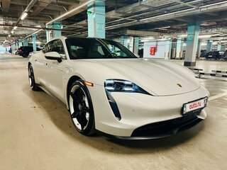 2022 Porsche Taycan I, серый, 7850000 рублей, вид 4