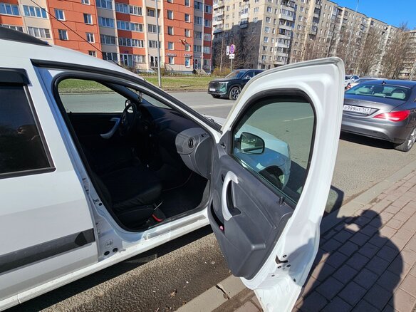 2020 Lada (ВАЗ) Largus I, белый, 1100000 рублей - вид 18