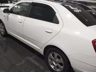 2014 Chevrolet Cobalt II, белый, 400000 рублей, вид 4