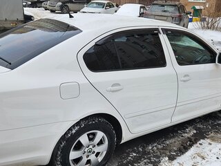 2011 Skoda Octavia II (A5) Рестайлинг, белый, 1050000 рублей, вид 5