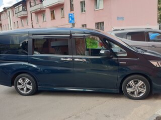 2019 Honda Stepwgn Spada V Рестайлинг, зелёный, 3150000 рублей, вид 4