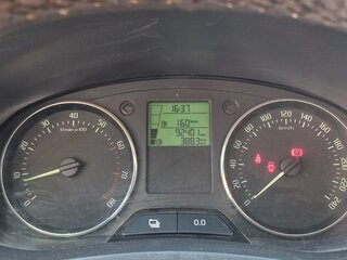 2014 Skoda Fabia II Рестайлинг, белый, 830000 рублей, вид 4