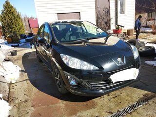 2014 Peugeot 408 I, чёрный, 950000 рублей, вид 2