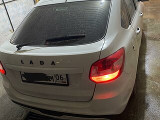 2020 Lada (ВАЗ) Granta I Рестайлинг, белый, 840000 рублей, вид 4