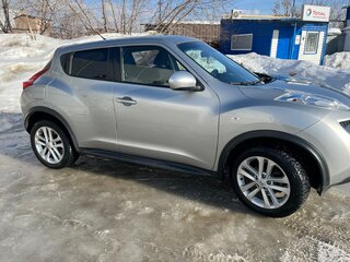 2014 Nissan Juke I Рестайлинг, серебристый, 1400000 рублей, вид 5