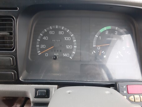 1998 Mitsubishi L-Series, белый, 710000 рублей, вид 4