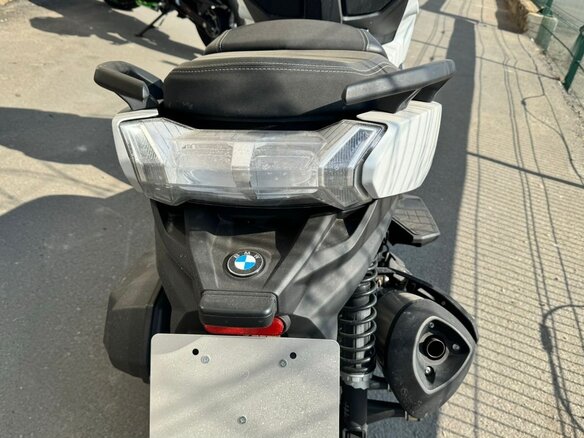 2018 BMW C 400 GT, белый, 1250000 рублей - вид 16