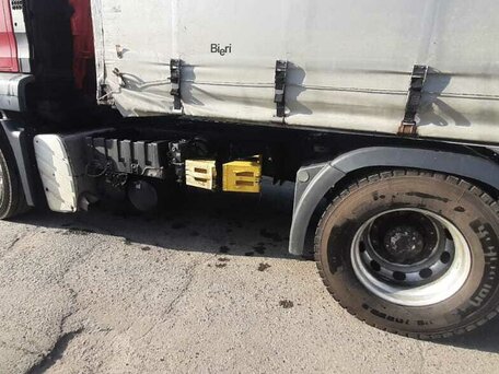 2011 MAN TGS, красный, 2400000 рублей, вид 3