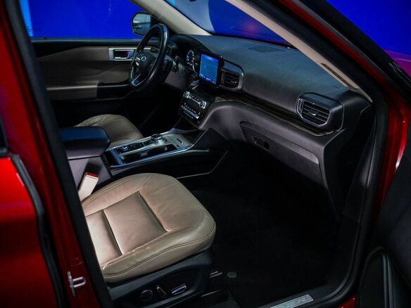 2019 Ford Explorer VI, красный, 3695000 рублей - вид 12