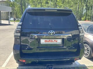 2021 Toyota Land Cruiser Prado 150 Series Рестайлинг 3, чёрный, 7000000 рублей, вид 4