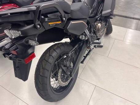 2023 Yamaha XT1200Z Super Tenere, чёрный, 1790000 рублей, вид 4