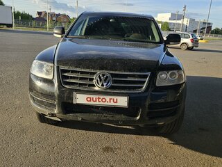 2006 Volkswagen Touareg I, чёрный, 960000 рублей, вид 2