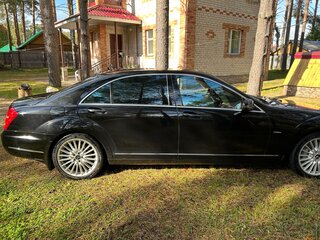 2011 Mercedes-Benz S-Класс 500 Long V (W221) Рестайлинг, чёрный, 1900000 рублей, вид 5