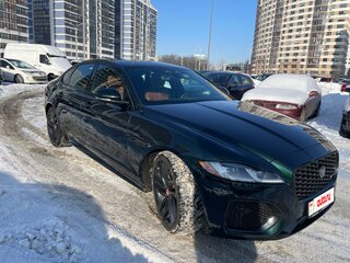 2021 Jaguar XF II Рестайлинг, зелёный, 4000000 рублей, вид 3