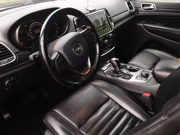 2020 Jeep Grand Cherokee IV (WK2) Рестайлинг, чёрный, 4800000 рублей - вид 17