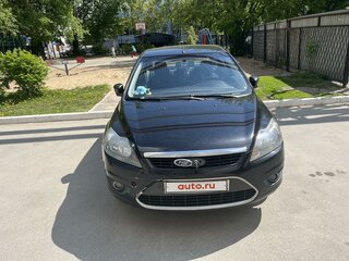 2010 Ford Focus II Рестайлинг, чёрный, 650000 рублей, вид 2