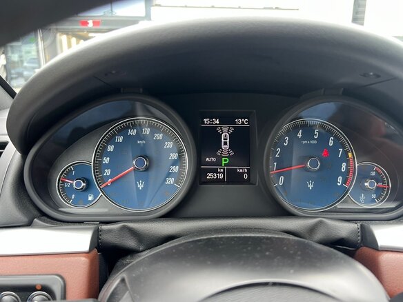2010 Maserati GranCabrio I, серый, 7900000 рублей - вид 15