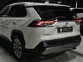 2019 Toyota RAV4 V (XA50), белый - вид 5