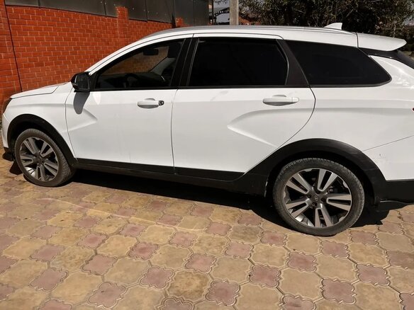 2019 Lada (ВАЗ) Vesta SW I, белый, 600000 рублей - вид 7
