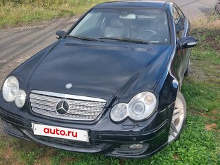 2006 Mercedes-Benz C-Класс 230 II (W203) Рестайлинг, чёрный, 699000 рублей, вид 1