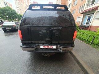 2004 Chevrolet Tahoe II, чёрный, 1370000 рублей, вид 4