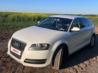 2010 Audi A3 II (8P) Рестайлинг 2, белый, 600000 рублей, вид 2