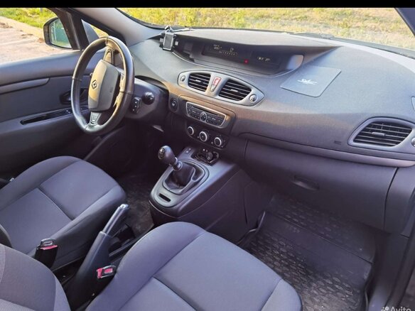 2010 Renault Scenic III, серый, 780000 рублей - вид 11