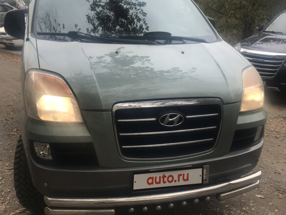 2006 Hyundai H-1 I Рестайлинг, зелёный - вид 1