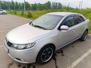 2009 Kia Cerato 5-speed II, серебристый, 500000 рублей, вид 1
