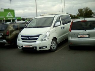 2011 Hyundai Grand Starex I, белый, 1900000 рублей, вид 4