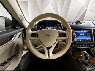 2017 Maserati Levante Diesel I, коричневый, 4500000 рублей, вид 5