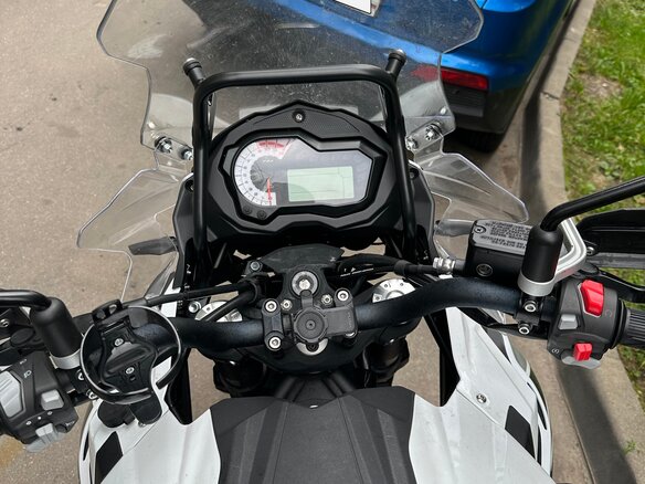 2022 Benelli TRK 502 X, белый, 409000 рублей - вид 4