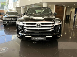 2025 Toyota Land Cruiser 300 Series, чёрный, 15546500 рублей, вид 2
