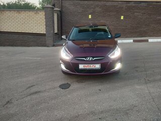 2012 Hyundai Solaris I, фиолетовый, 800000 рублей, вид 2