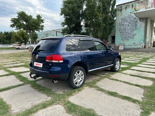 2004 Volkswagen Touareg I, синий, 1050000 рублей, вид 5
