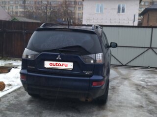 2011 Mitsubishi Outlander II Рестайлинг, синий, 1100000 рублей, вид 2