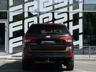 2013 Kia Sorento II Рестайлинг, коричневый, 1599000 рублей, вид 4