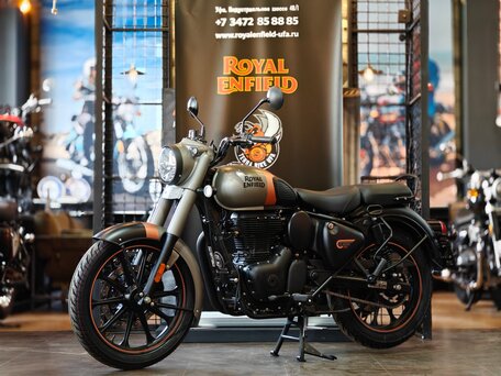 2026 Royal Enfield Classic 350, серый, 520000 рублей, вид 2