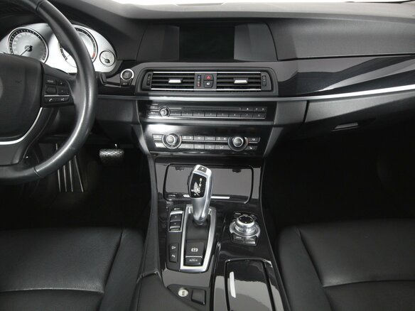 2013 BMW 5 серии 528i xDrive VI (F10/F11/F07), коричневый - вид 15
