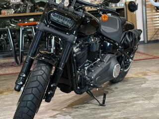 2020 Harley-Davidson Fat Bob, чёрный, 2150000 рублей, вид 5