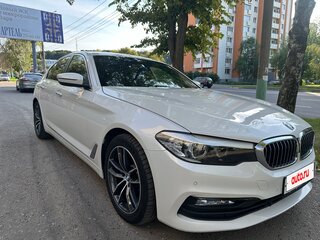 2018 BMW 5 серии 520d xDrive VII (G30/G31/G38), белый, 2850000 рублей, вид 2