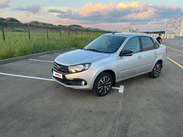2024 Lada (ВАЗ) Granta Euro-2 I Рестайлинг, серебристый, 1020000 рублей