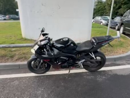 2003 Yamaha YZF-R1, чёрный, 500000 рублей, вид 1