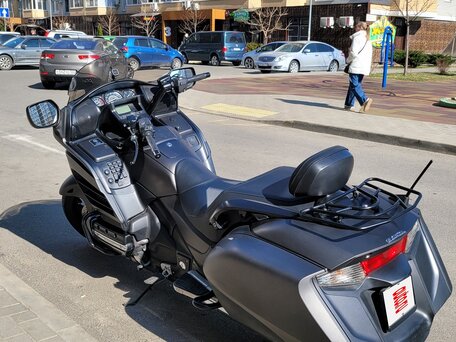 2013 Honda GL 1800 Gold Wing, чёрный, 1300000 рублей, вид 2