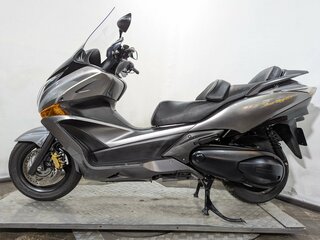 2015 Honda Silver Wing 600, серый, 595000 рублей, вид 2