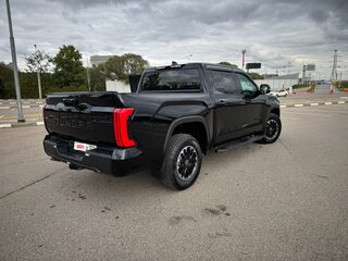 2024 Toyota Tundra CrewMax III, чёрный, 9200000 рублей, вид 5