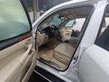 2010 Lexus LX 570 III, белый, 7500000 рублей - вид 9