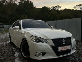 2014 Toyota Crown XIV (S210), белый, 2549000 рублей, вид 1
