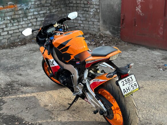 2013 Honda CBR 1000 RR/RA Fireblade, оранжевый, 950000 рублей - вид 9