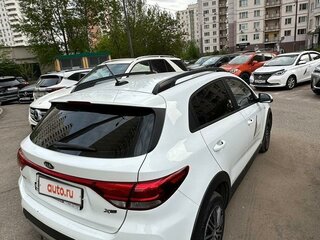 2020 Kia Rio X-Line IV, белый, 1500000 рублей, вид 3